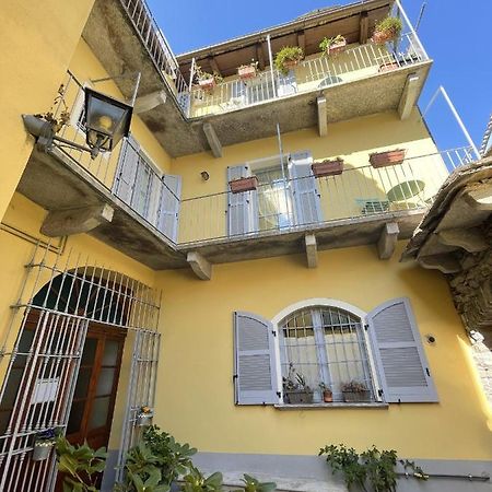 Il Cortiletto Apartment Domodossola Luaran gambar