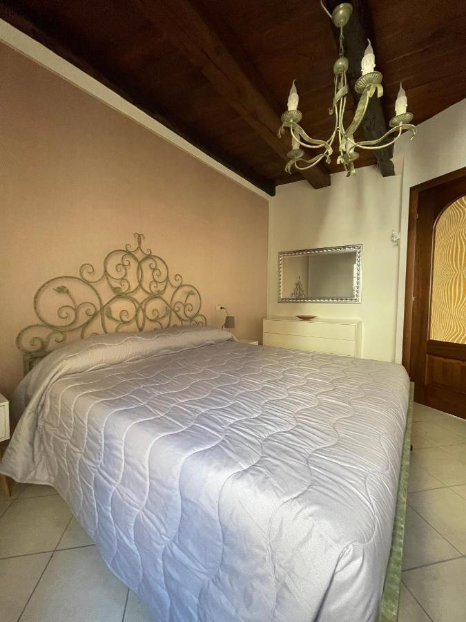 Il Cortiletto Apartment Domodossola Luaran gambar